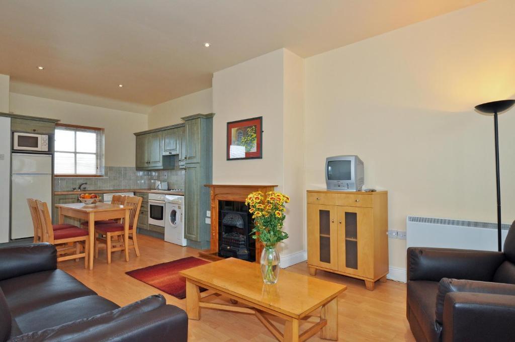 Boffin Lodge Guest House Westport Habitación foto