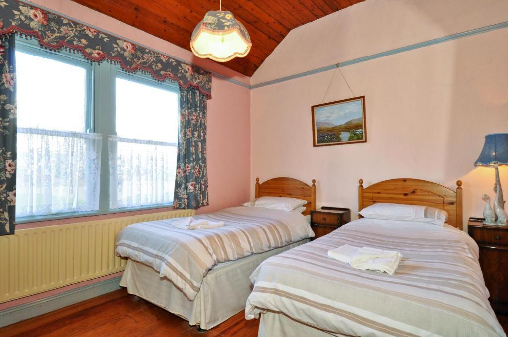 Boffin Lodge Guest House Westport Habitación foto