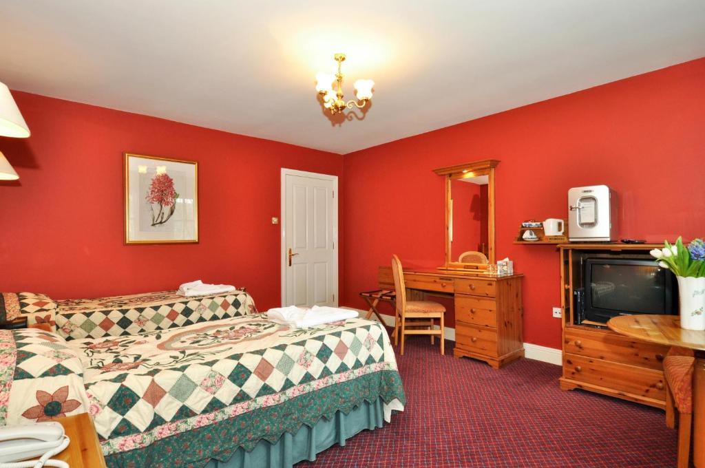 Boffin Lodge Guest House Westport Habitación foto